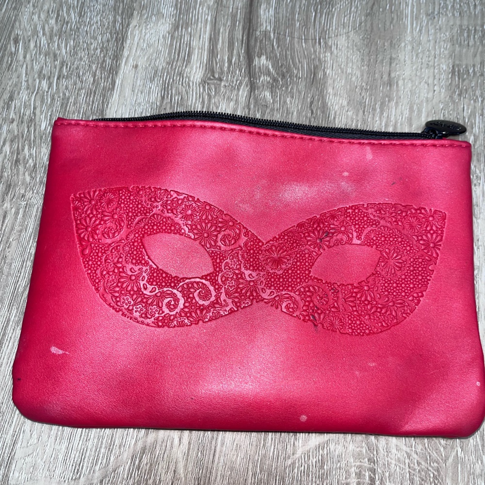 Ipsy makeup bag. Used.